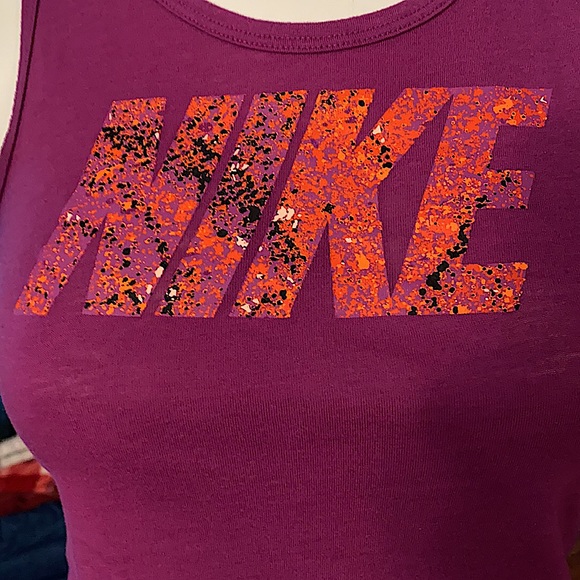 Nike | Women’s Tank Top | Dri-Fit, Plum colored, Size L - Picture 4 of 4